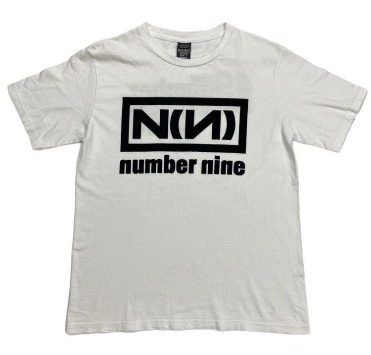 TEE NN NUMÉRO9